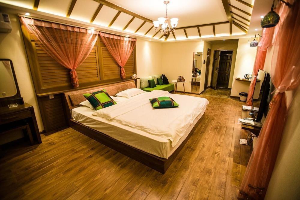 Yawei Apartment Hotel Kunming Bagian luar foto