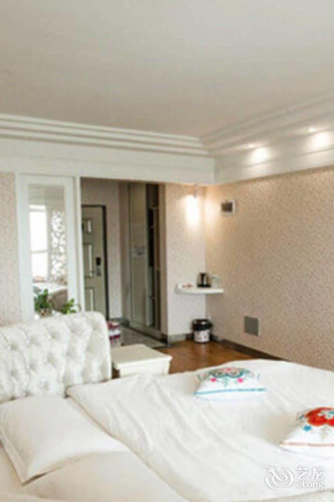 Yawei Apartment Hotel Kunming Bagian luar foto